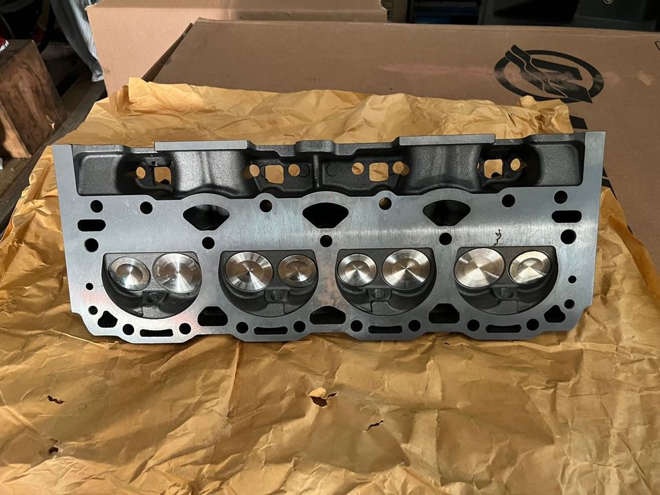 5.0 Liter Vortec Zylinderkopf für GM Mercruiser Volvo Penta