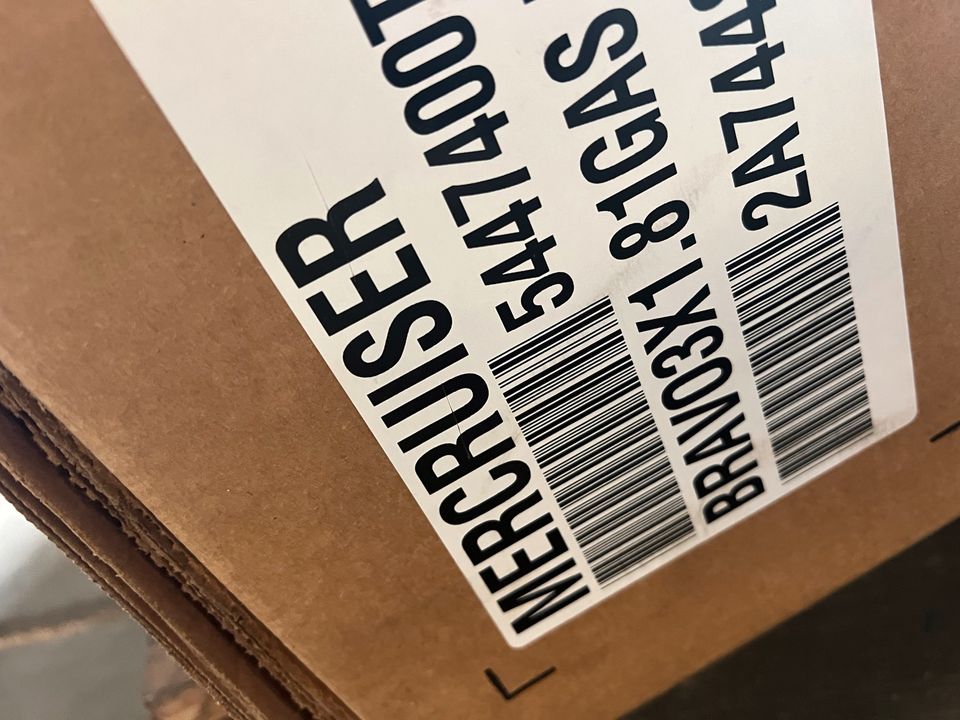 Mercruiser Bravo 3 X Antrieb / 1.81