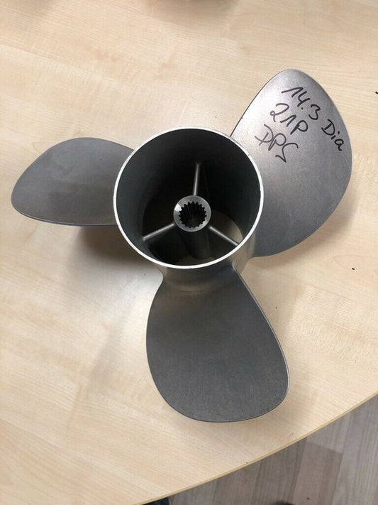 QuickSilver 21P Volvo Penta DPS Propeller