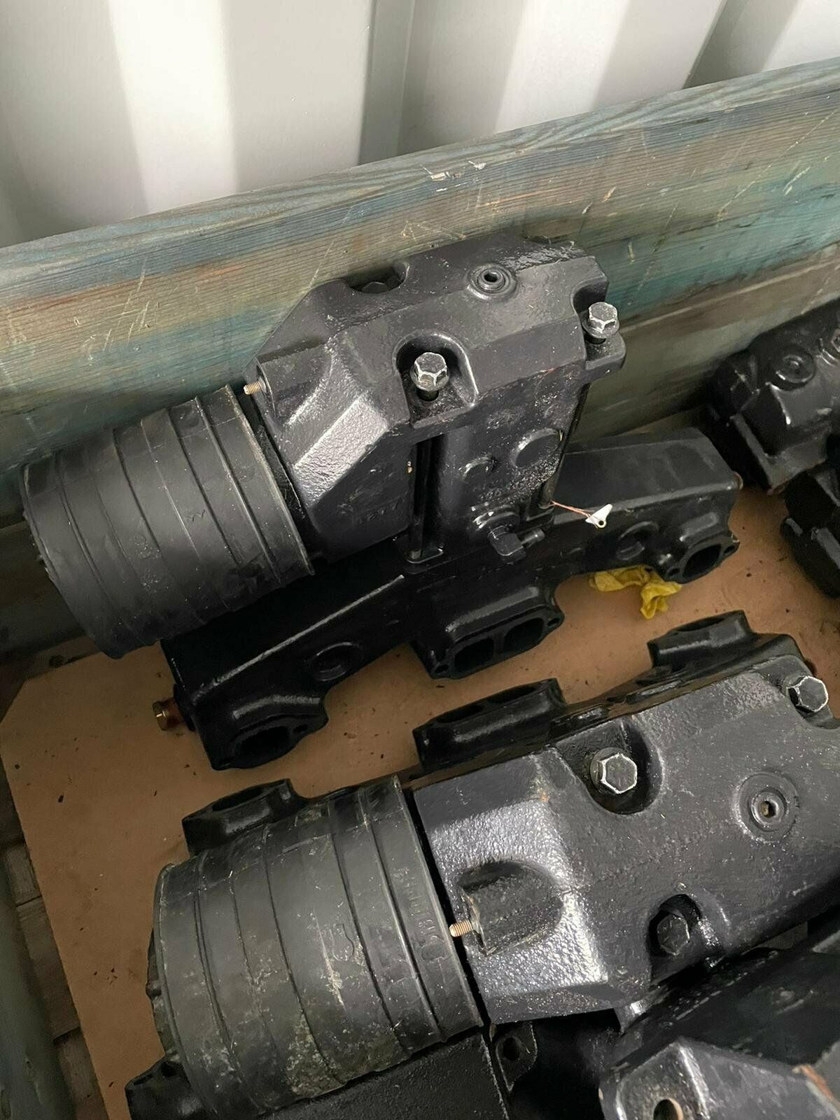 Original Volvo Penta Auspuff Manifold und Riser