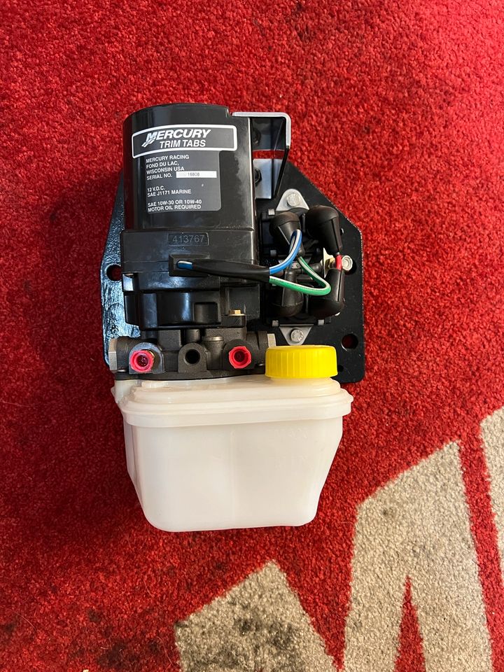 Mercruiser Mercruiser Pumpe für Trimmklappen