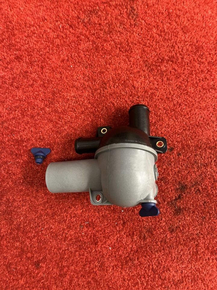 Mercruiser Water Distribution Housing, Neu