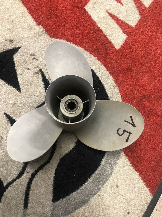 QuickSilver Mirage Mercruiser Bravo 1 Propeller